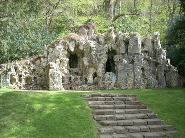 Zamek Old Wardour Grotto