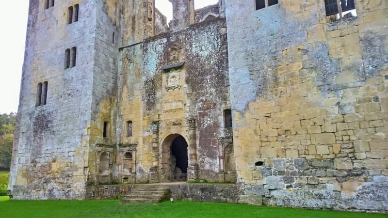 Zamek Old Wardour wieze wejsciowe