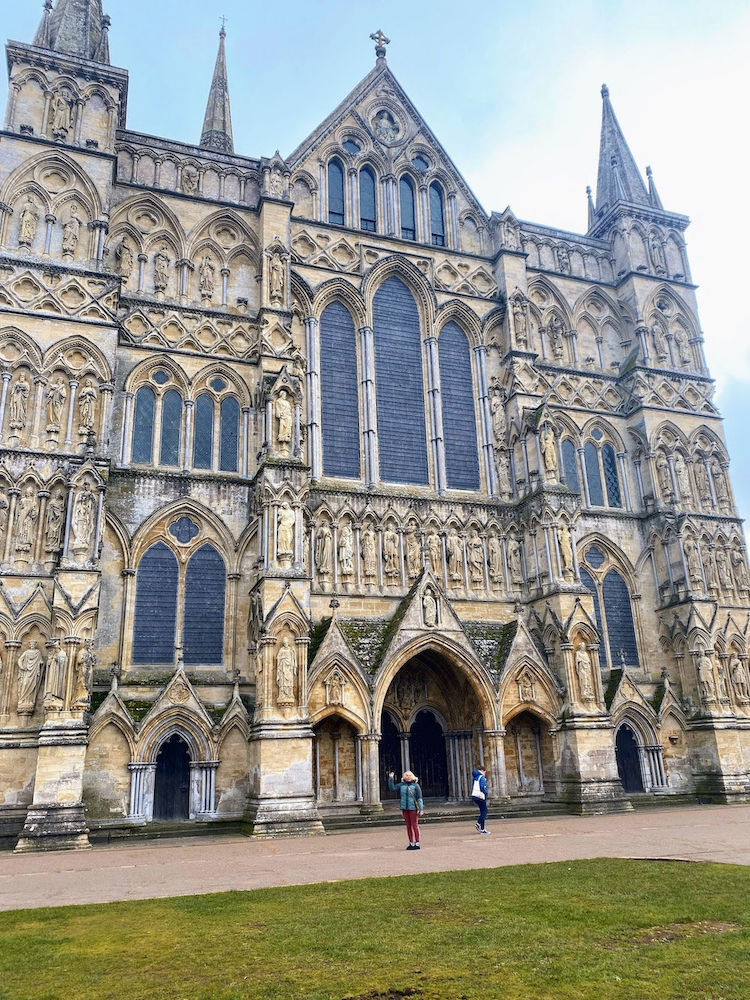 Katedra Salisbury front